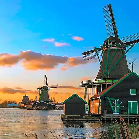 Inntel Amsterdam 4*