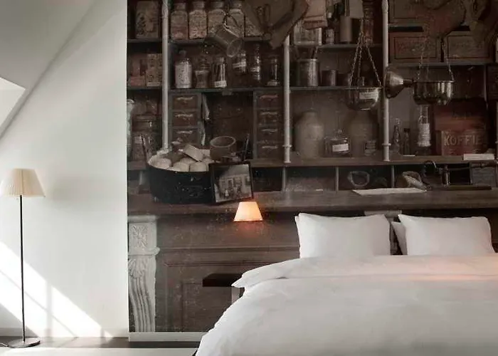 Inntel Amsterdam Hotel 4*