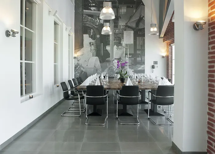 Inntel Amsterdam Hotel 4*