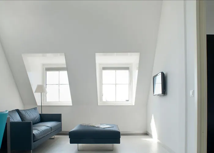 Hotel Inntel Amsterdam 4*