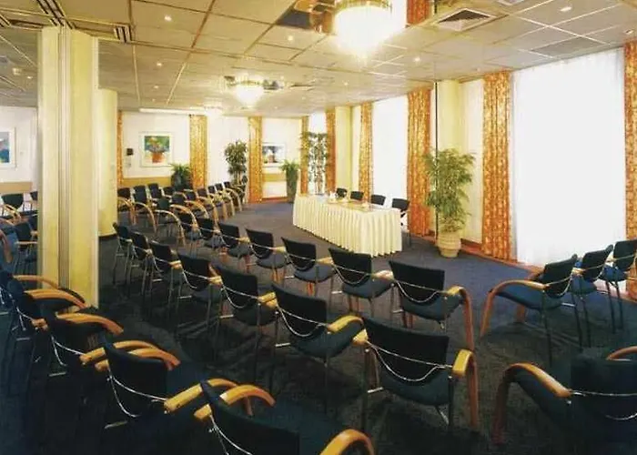 Inntel Amsterdam 4*