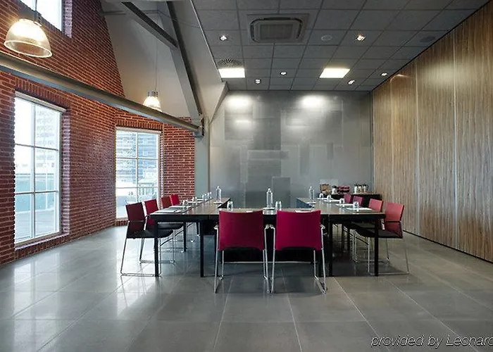 Hotel Inntel Amsterdam 4*