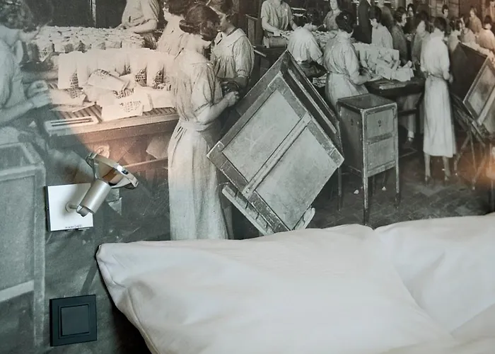 Inntel Amsterdam Hotel 4*