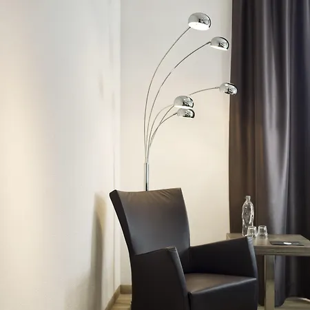 מלון Inntel Amsterdam 4*