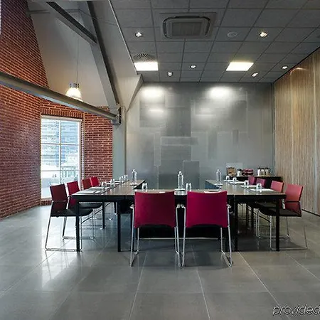 מלון Inntel Amsterdam 4*