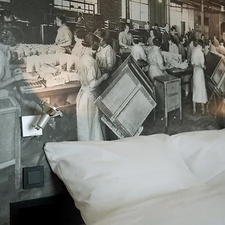 Inntel Amsterdam Hotel 4*